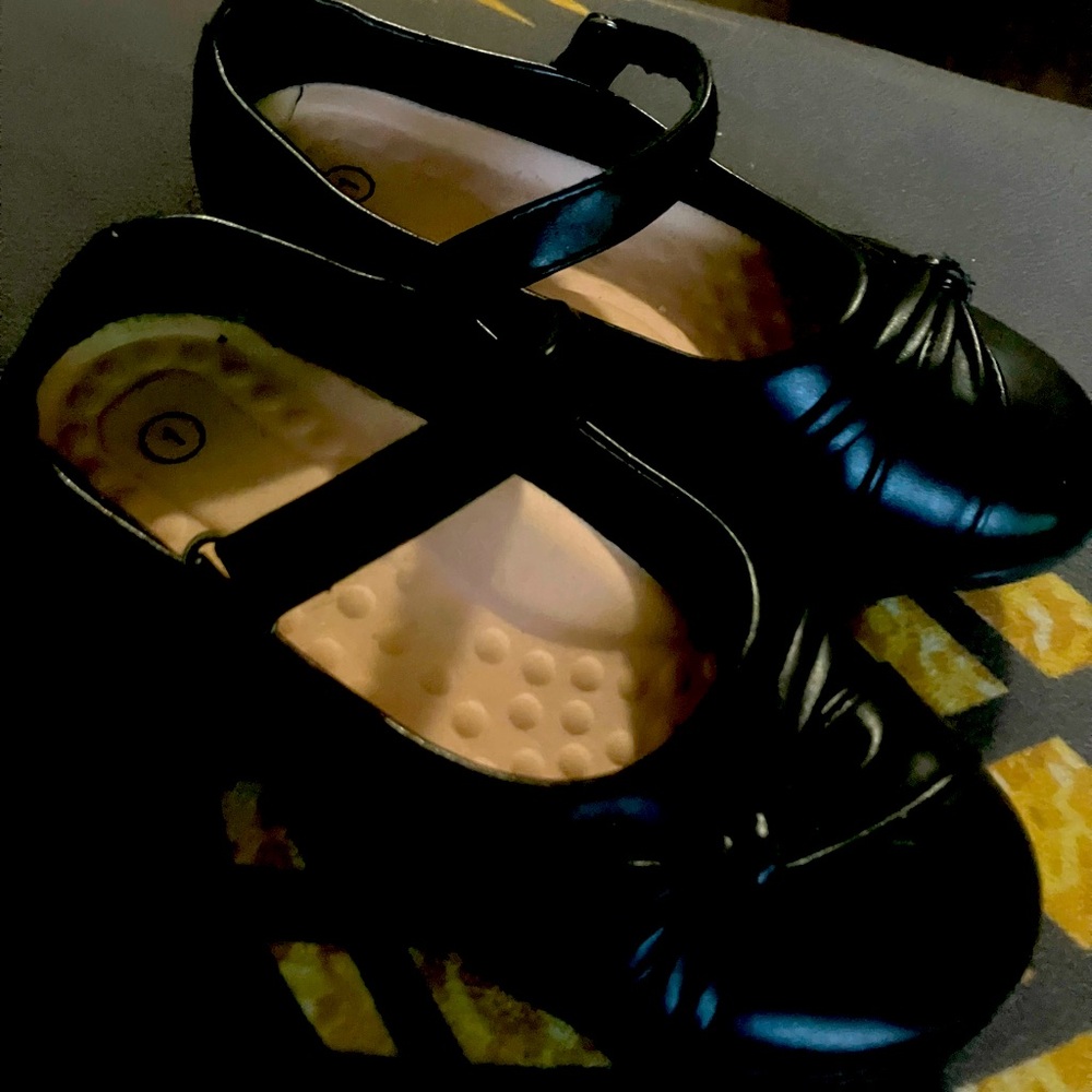 Selling size 1 Mary Jane style shoes only worn once perfect condition
